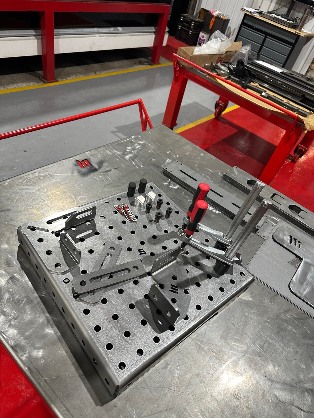BASIC MiniPRO 520mm x 520mm Kit 1 Portable Weld Jig Table 16D Welding Table + Starter Tooling