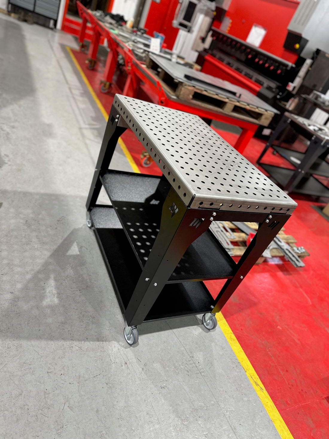 MAC Mobile Workshop Weld Table Trolley 1000 x 600mm Heavy Duty Work Station