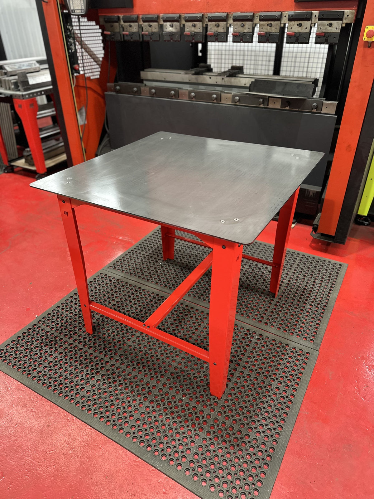 BASIC Workshop Table Heavy Duty 6mm Table Bench, view 3