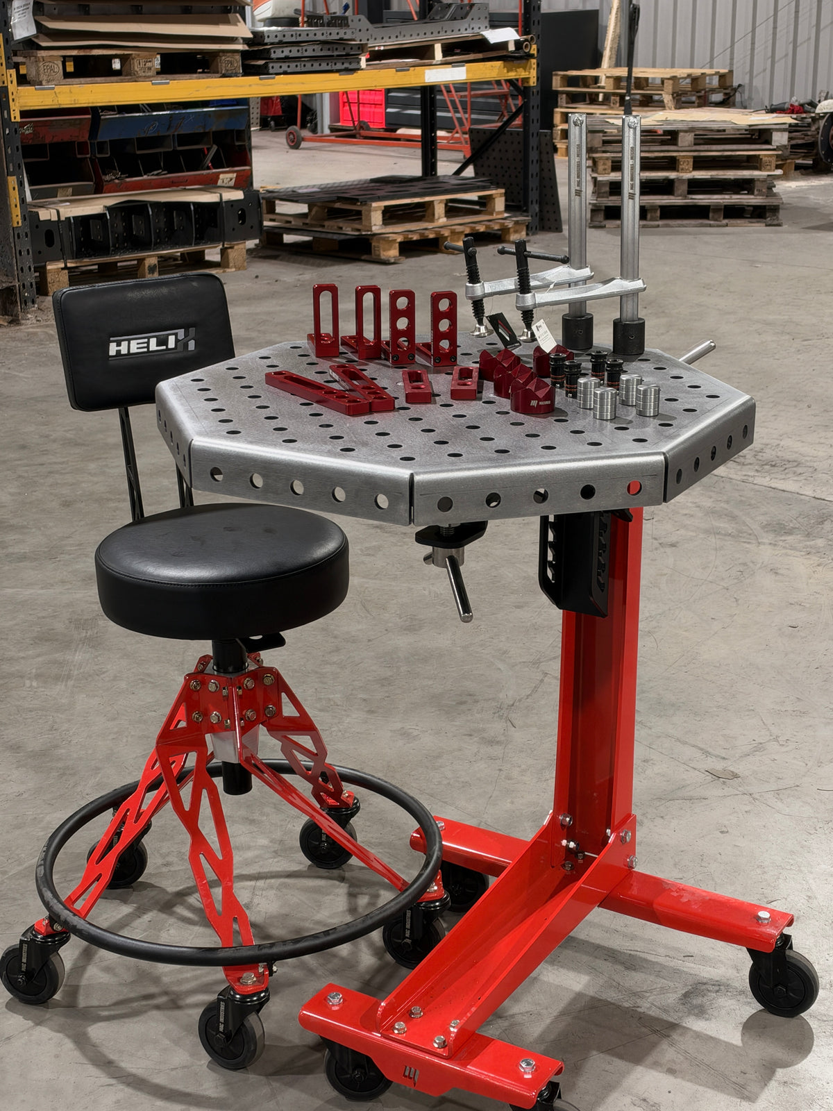 MAC Manipulator 16D Pivoting Welding Table